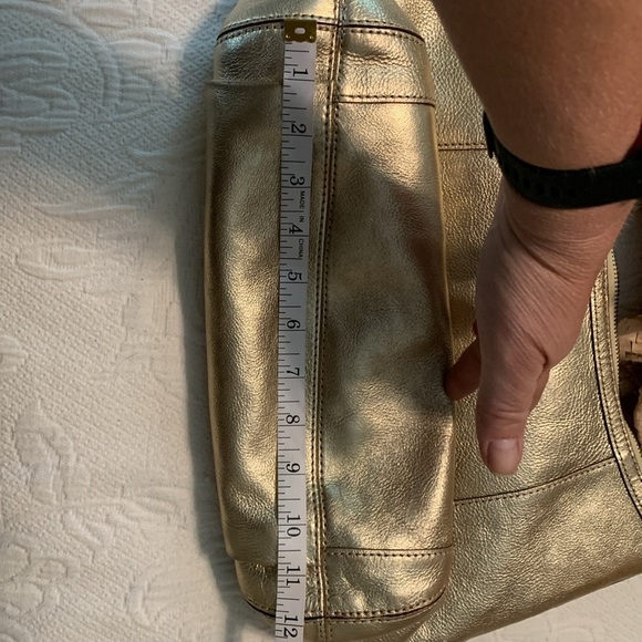 Kate Spade Gold Hobo Bag - Picture 14 of 15